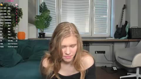 Sofia  online show from 06-11-26, 07:06