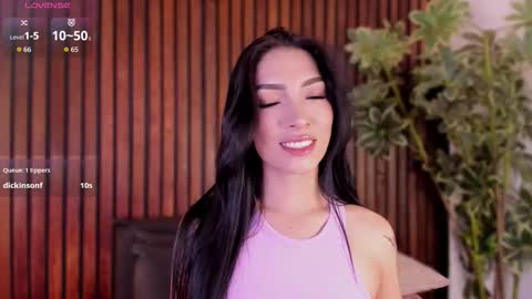 Snapshot of jennmiller_ chatting on 11-13-25, 12:04 online show from 11-13-25, 12:04