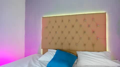 jenny__lawrence online show from 01-11-26, 08:03