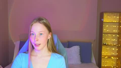 Snapshot of jenny_angelok chatting on 05-12-26, 02:14 Next broadcast on December 05 subject to change online show from 05-12-26, 02:14