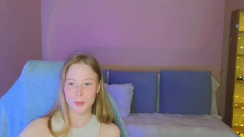 Snapshot of jenny_angelok chatting on 05-20-26, 02:12 Next broadcast on December 05 subject to change online show from 05-20-26, 02:12