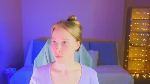 Snapshot of jenny_angelok chatting on 06-03-26, 02:19 Next broadcast on December 05 subject to change online show from 06-03-26, 02:19
