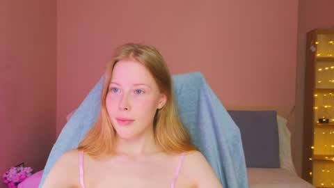 Snapshot of jenny_angelok chatting on 07-13-26, 02:31 Next broadcast on December 05 subject to change online show from 07-13-26, 02:31