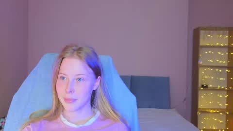 Snapshot of jenny_angelok chatting on 07-23-26, 01:20 Next broadcast on December 05 subject to change online show from 07-23-26, 01:20