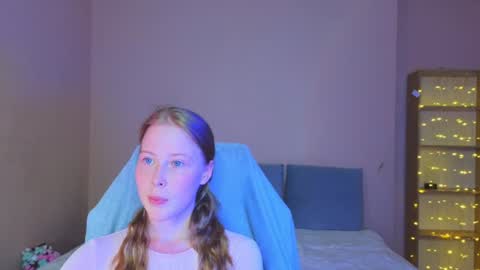 Snapshot of jenny_angelok chatting on 07-29-26, 01:20 Next broadcast on December 05 subject to change online show from 07-29-26, 01:20