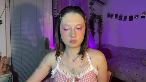 Jennifer Jenny Darling   online show from 04-24-26, 07:16