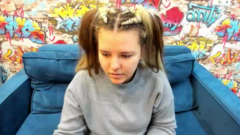 Jenny online show from 02-25-26, 01:15