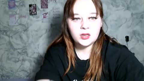 Snapshot of jenny_kiss_ chatting on 04-07-26, 03:01 Jenny online show from 04-07-26, 03:01