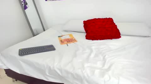 jenny_towers online show from 01-10-26, 07:04