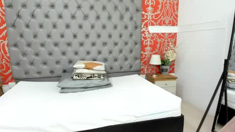 jenny_towers online show from 04-12-26, 03:11