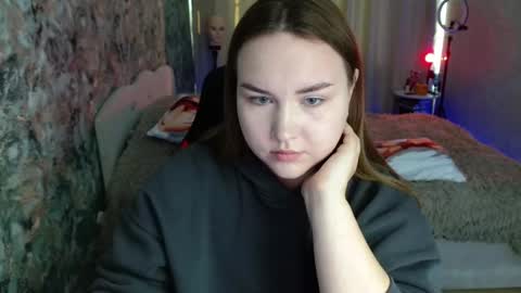 Snapshot of jennyattal chatting on 11-06-25, 08:48 Jenny online show from 11-06-25, 08:48