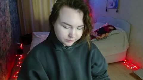 Jenny online show from 04-23-26, 05:41