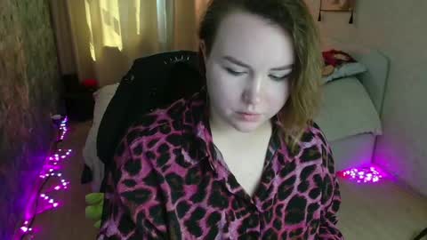 Jenny online show from 04-29-26, 07:12