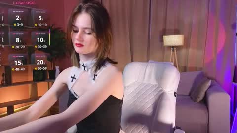 jennyfer_me online show from 10-01-25, 11:49