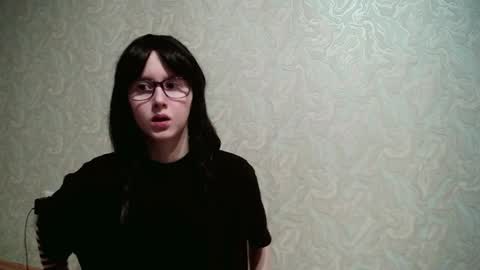 JennyOlset online show from 11-04-25, 02:21