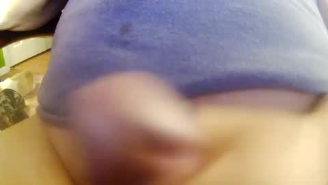 Snapshot of jepn1112 chatting on 02-18-25, 08:58 JoeEBear online show from 02-18-25, 08:58