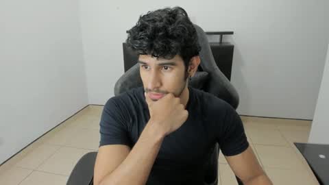 Snapshot of jeremy_colton_hot chatting on 08-01-26, 09:30 jeremy_colton_hot online show from 08-01-26, 09:30