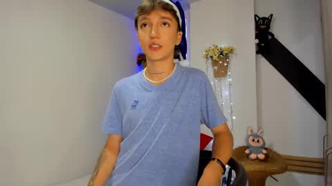 Snapshot of jeremy_salvatore_ chatting on 12-04-25, 11:24 jero independent model online show from 12-04-25, 11:24