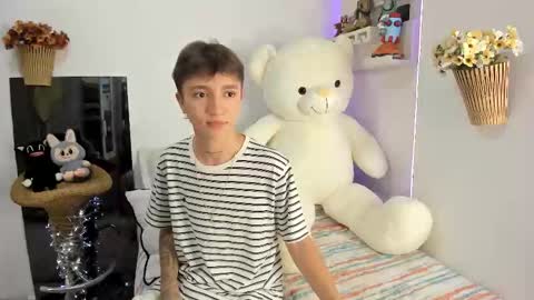 jero independent model online show from 03-03-26, 09:31