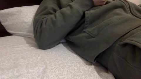 Snapshot of jerking_off_1 chatting on 11-12-25, 04:35 jerking_off_1 online show from 11-12-25, 04:35