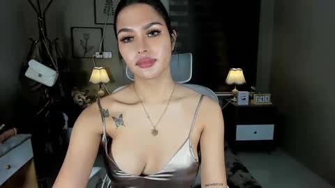 Snapshot of jerkingjenaxxx chatting on 02-11-25, 09:25 JENA online show from 02-11-25, 09:25