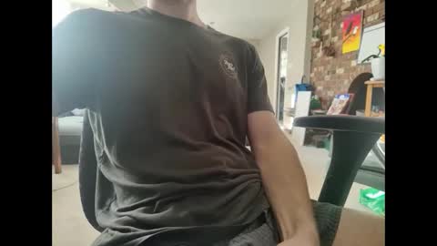 Snapshot of jerkmejake chatting on 12-04-24, 07:23 jerkmejake online show from 12-04-24, 07:23