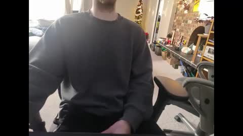 Snapshot of jerkmejake chatting on 12-18-24, 05:00 jerkmejake online show from 12-18-24, 05:00