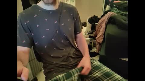 Snapshot of jerkmejake chatting on 12-24-24, 03:26 jerkmejake online show from 12-24-24, 03:26