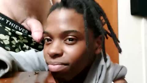 SkynStarlight online show from 02-22-26, 08:46