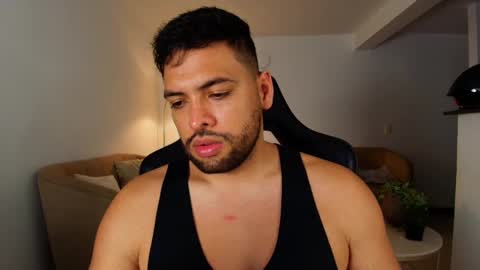 jerome3773 online show from 02-16-25, 05:59