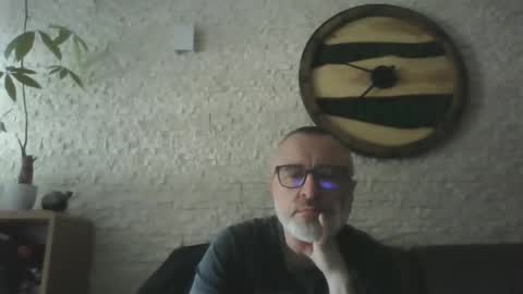 jerry250461 online show from 04-17-26, 08:39