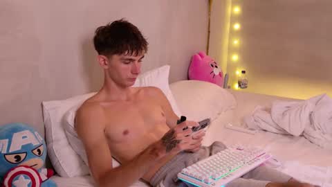 Jerry  online show from 03-09-26, 04:16