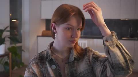 Molly online show from 12-15-25, 03:05