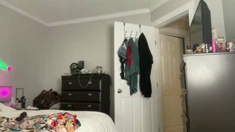 Snapshot of jerryjameson chatting on 01-19-25, 02:04 Jerry Jameson online show from 01-19-25, 02:04