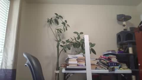 Snapshot of jerryslc chatting on 12-17-25, 04:24 JRock online show from 12-17-25, 04:24