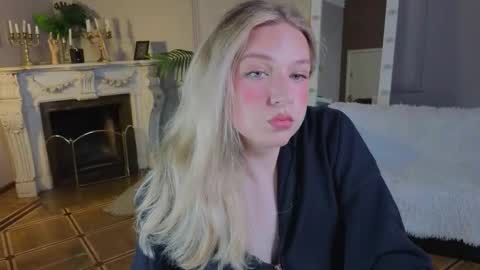 Snapshot of jes_solar chatting on 09-13-25, 11:32 jes_solar online show from 09-13-25, 11:32