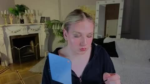 Snapshot of jes_solar chatting on 09-17-25, 03:03 jes_solar online show from 09-17-25, 03:03