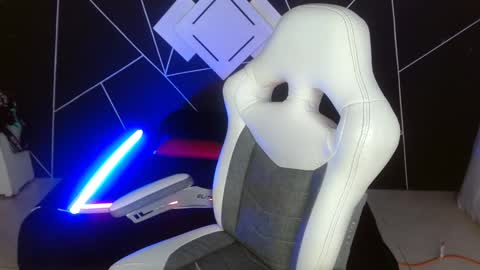 sofi online show from 12-03-24, 09:11