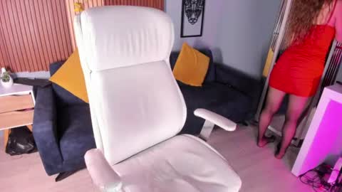 Snapshot of jess69_ chatting on 07-25-26, 10:40 Jessie online show from 07-25-26, 10:40