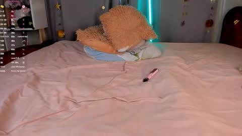 Jess online show from 03-12-26, 03:56