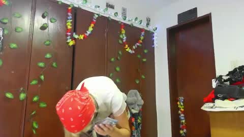 Jessica online show from 04-16-26, 08:31