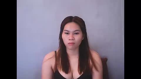 Snapshot of jessa_21 chatting on 02-17-25, 12:21 jessa_21 online show from 02-17-25, 12:21