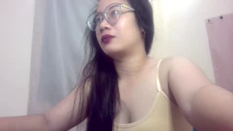 Jessa online show from 09-08-25, 05:34