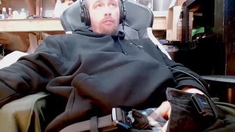 cummin0Nyou online show from 12-17-24, 07:40