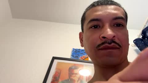 Hungjessy online show from 01-04-25, 07:02