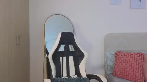 bella  adams online show from 02-15-26, 12:36