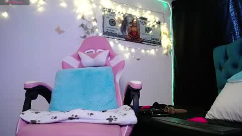 Jessie online show from 07-12-26, 04:53