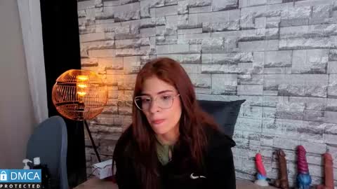 Snapshot of jessi_walker chatting on 12-15-25, 03:11 Jessi online show from 12-15-25, 03:11