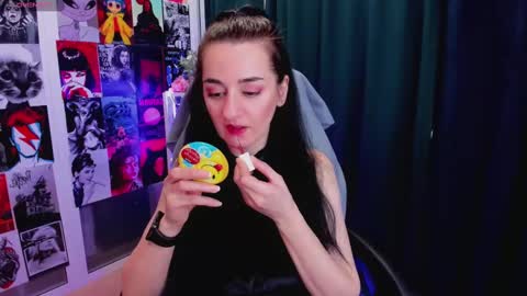 Jessica online show from 01-10-25, 05:37