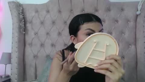 Snapshot of jessica_carter_ chatting on 11-21-25, 04:38 Jessica online show from 11-21-25, 04:38